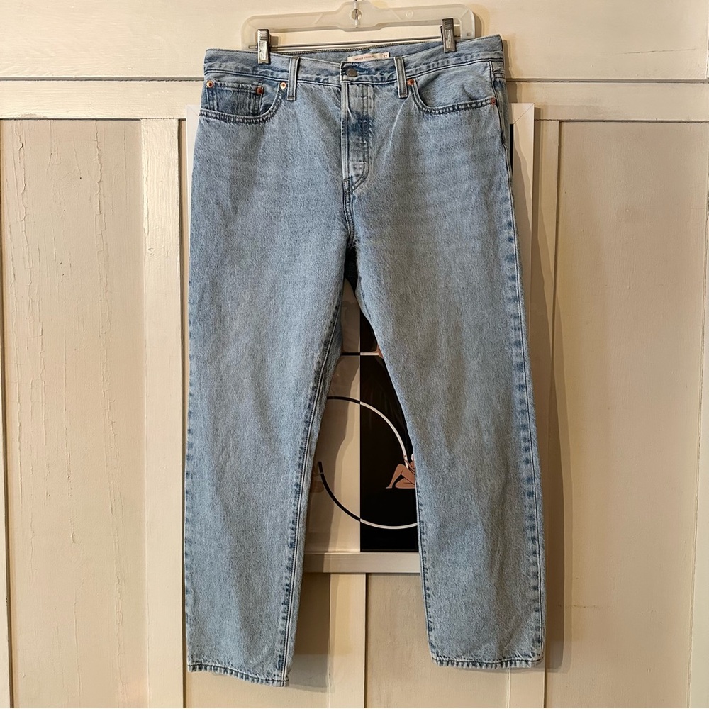 Levi’s Wedgie Straight Jeans size 32 NWOT